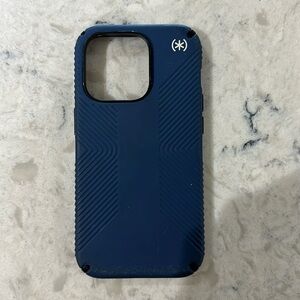 Navy blue iPhone 14 Pro case